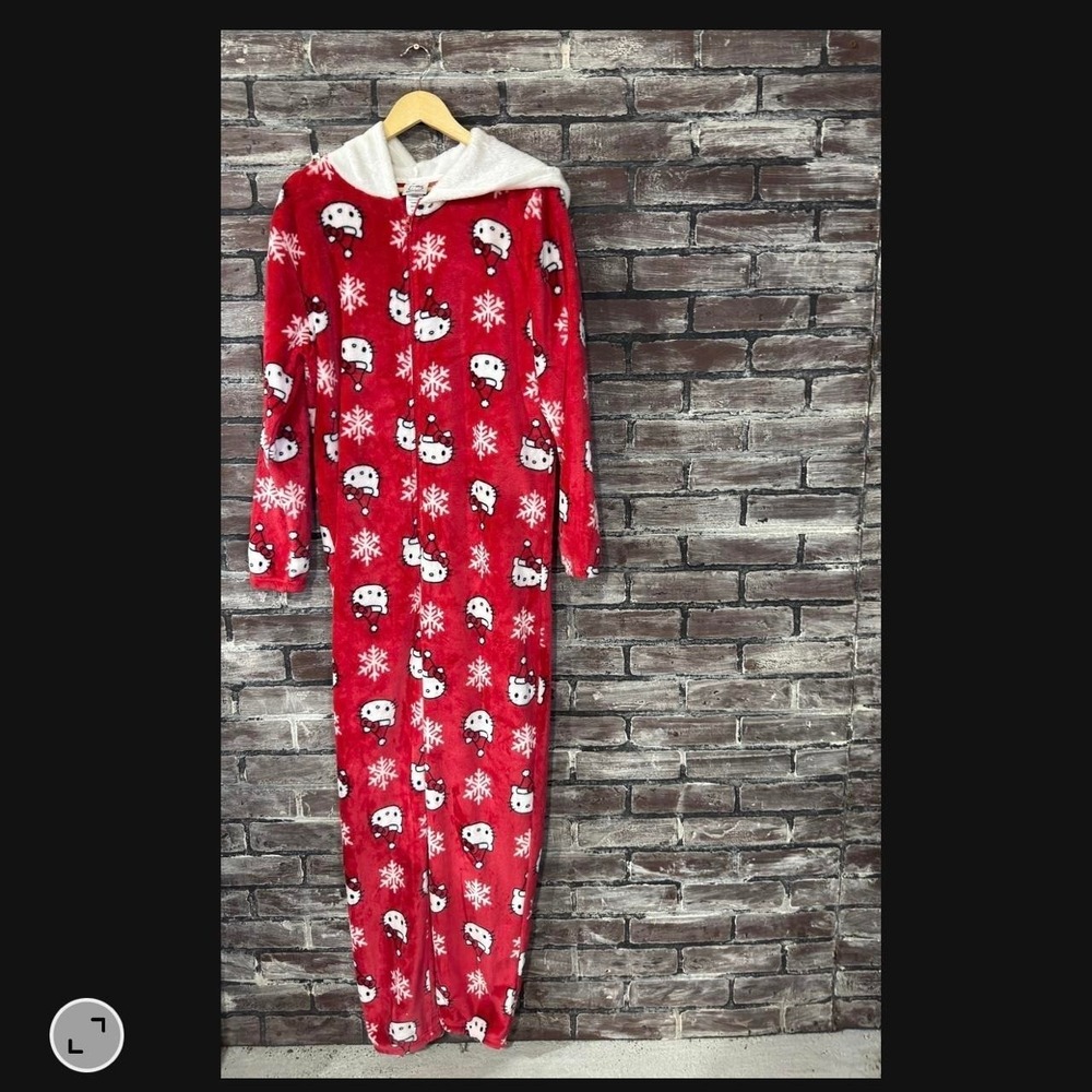 Hello Kitty Hooded Fleece Pajama One Piece women's Large Red Winter Sleepwear